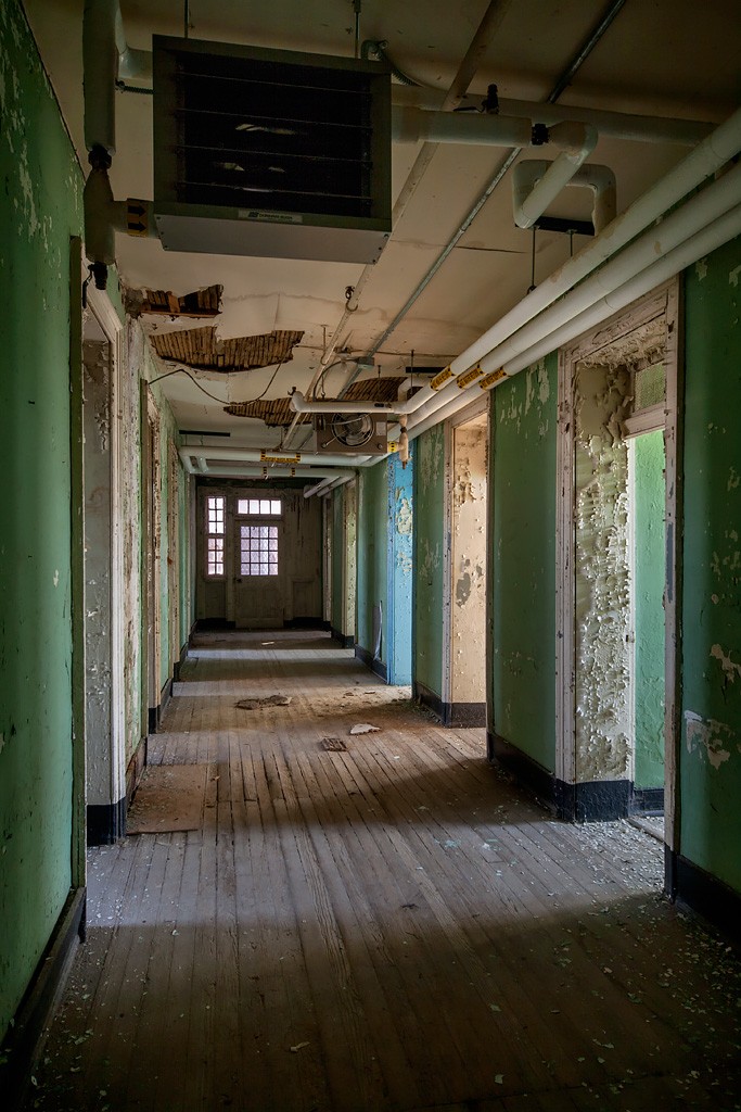 Multicolor - Photo of the Abandoned Western State Hospital (Virginia)