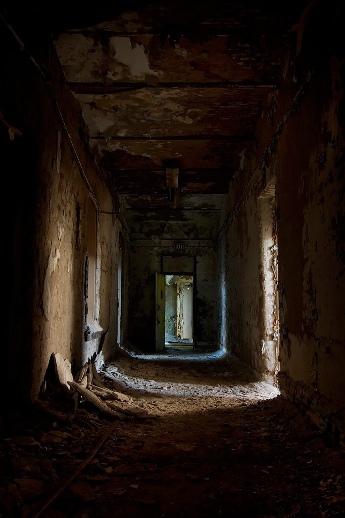 Spill - Photo of the Abandoned Greystone Park Psychiatric Center