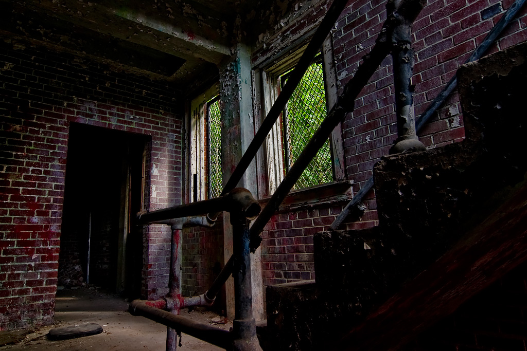 Old Charm - Photo of the Abandoned Roseville State Prison